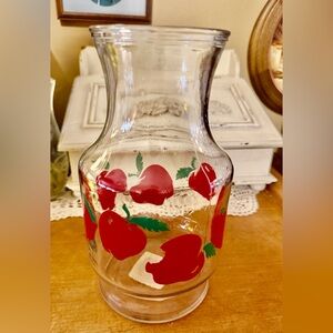 Vintage 1970s Anchor Hocking apple juice carafe